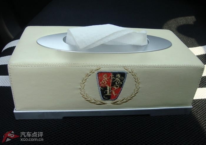 小三改装大灯改色,碳素尾翼.泪眼 海量图,慎入 附价格 荣威高清图片